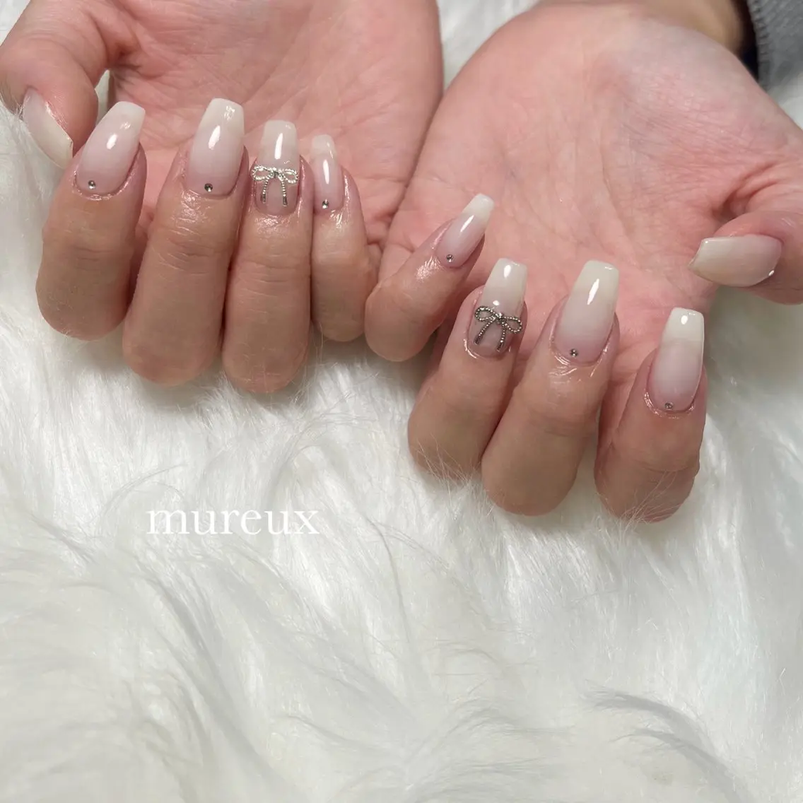 ネイル ハンドネイル mureux ∵ayakaのネイルデザイン