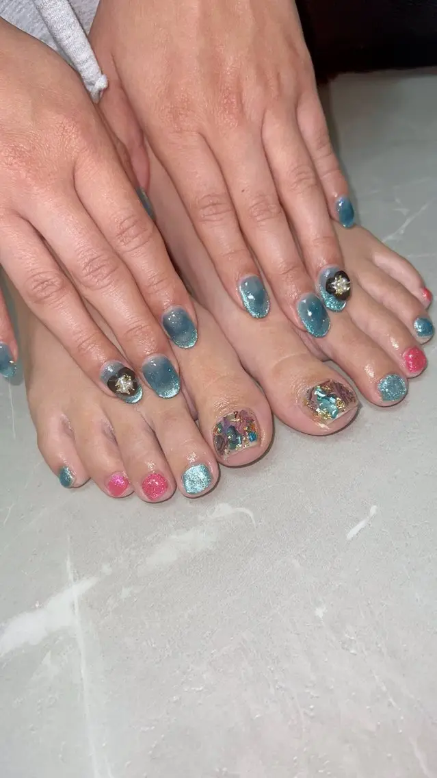 ネイル フットネイル Garnet nailのネイルデザイン
