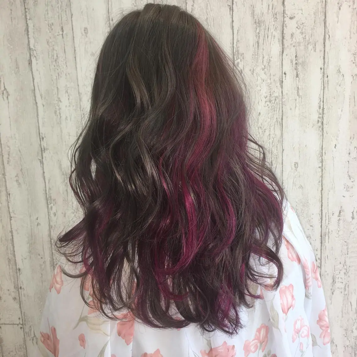セミロング カラー ピンクカラー バイオレットカラー Kaede .のヘアスタイル