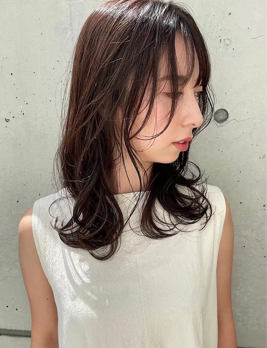 ミディアム カラー パーマ カット ヘアカラー 縮毛矯正 トリートメント Lino by hoNuaのヘアスタイル