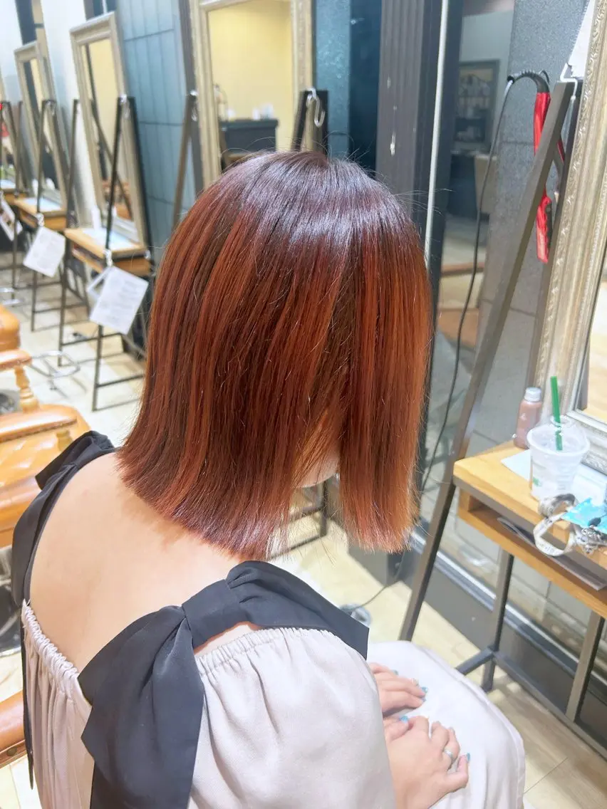 ショート カラー ヘアカラー 松尾 遥花のヘアスタイル