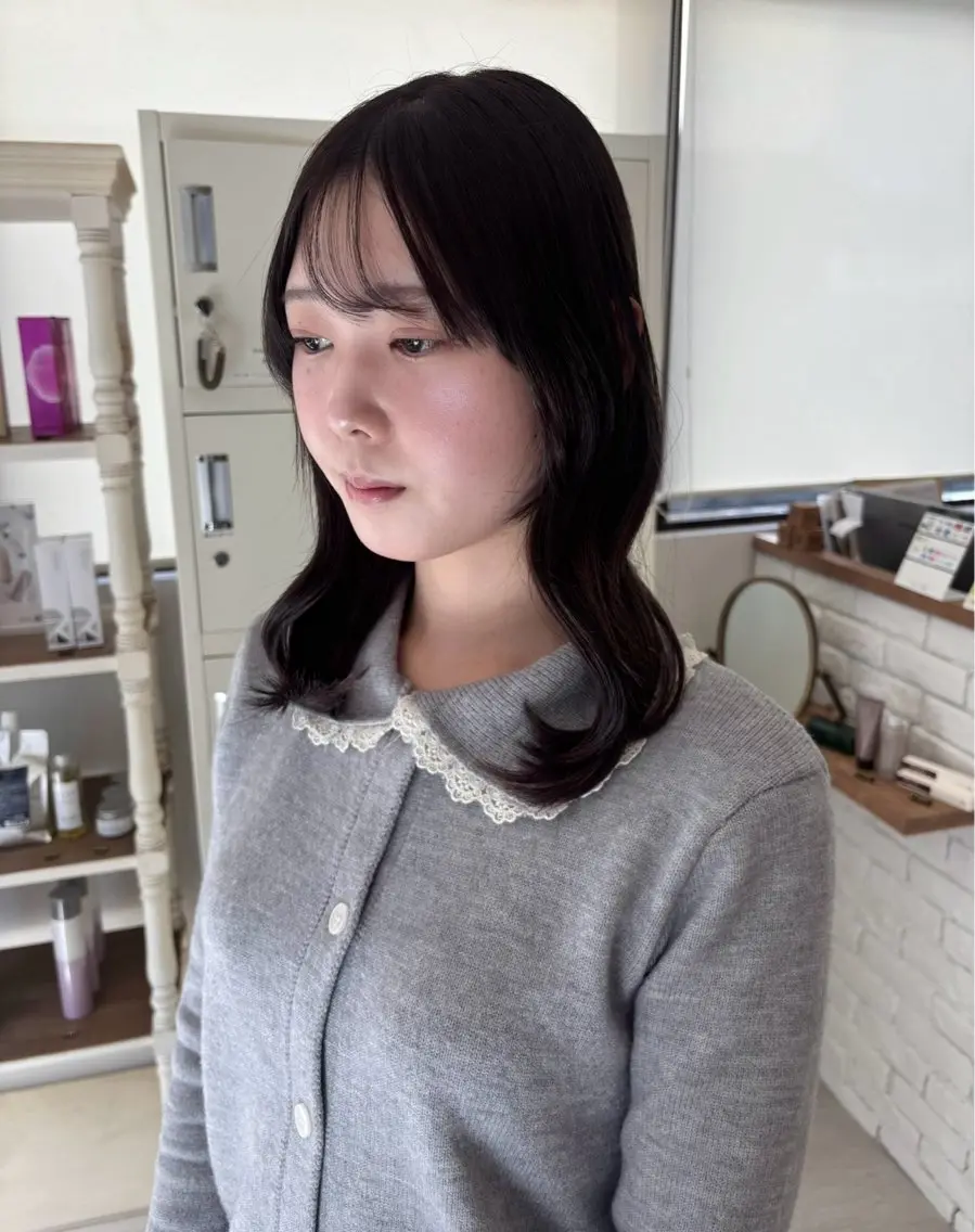 【梅雨におすすめ☔️】お顔まわり縮毛矯正➕カット✂️トリートメントサービス🫧の写真