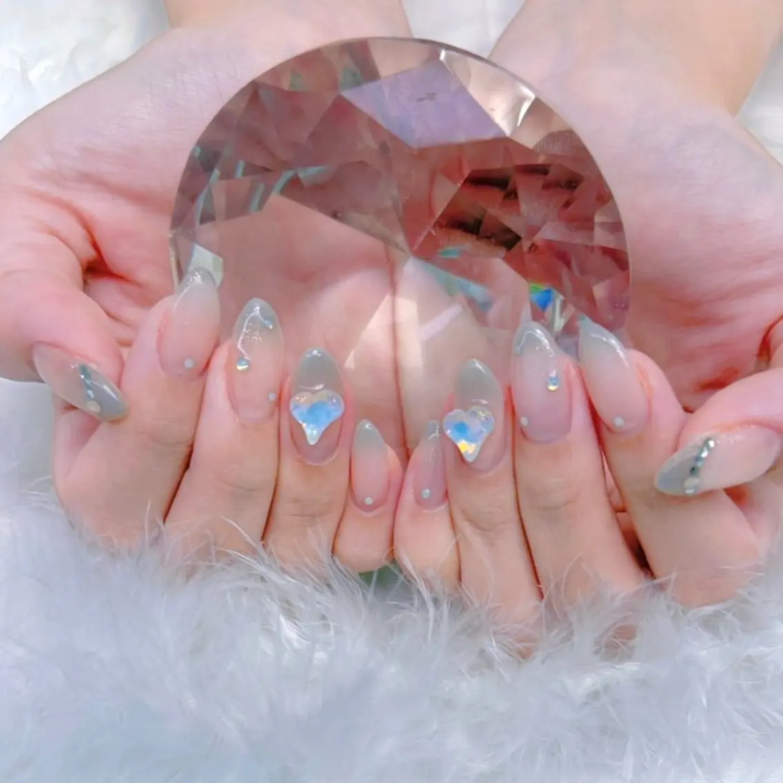 ネイル Romymoon nail帆南☾ ໋のネイルデザイン