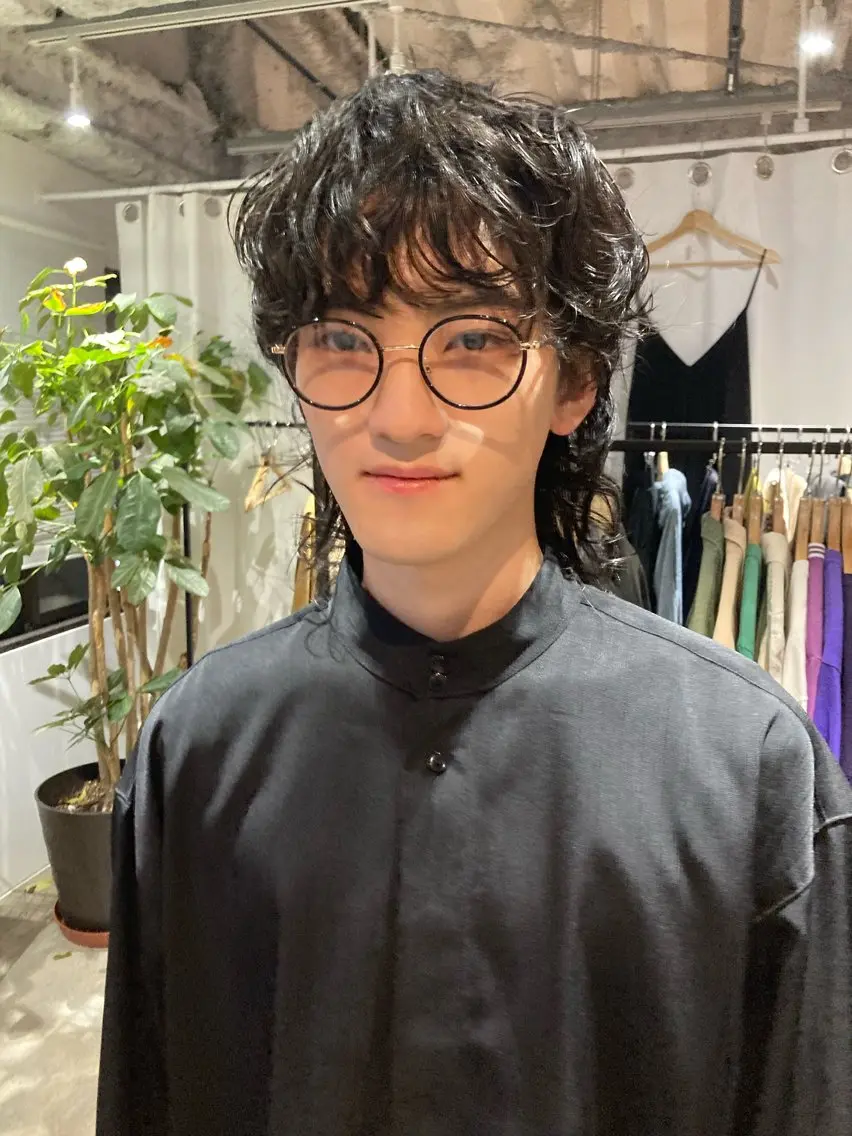 セミロング パーマ メンズ カット パーマ トリートメント Hayashi Shioriのヘアスタイル