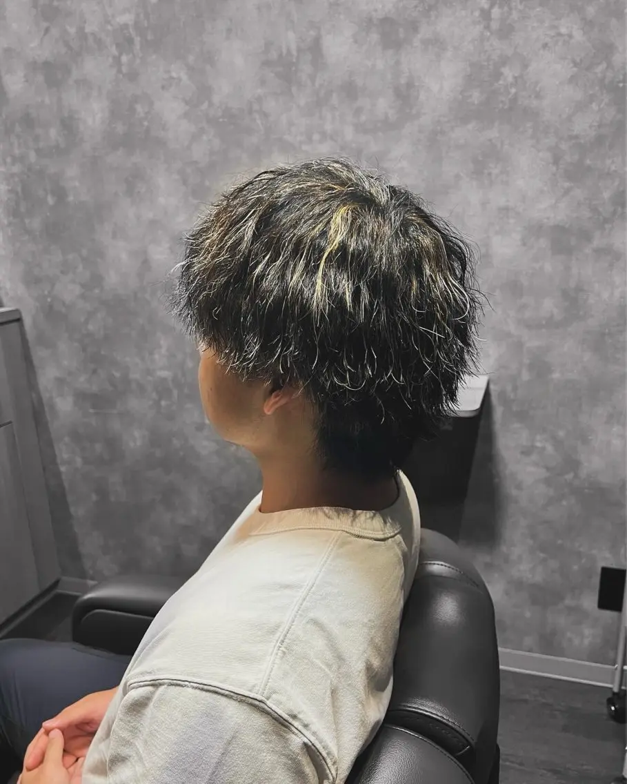 カット、ダブルカラーの写真