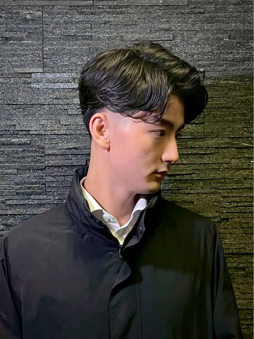 ミディアム パーマ 平井 沖昌のヘアスタイル