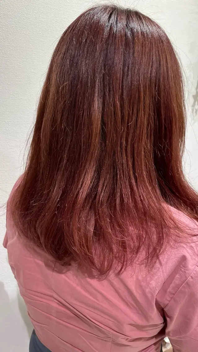 ミディアム カット ヘアカラー ハイトーン募集中 💜✝️荒川優輝のヘアスタイル