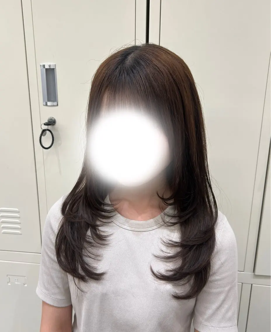 ミディアム レイヤーカット カット カット¥1100 ✂️MIUのヘアスタイル