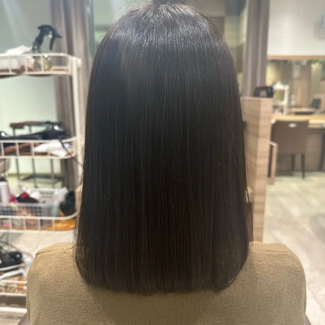 セミロング カット ヘアカラー Ash浦安店 富谷 日菜乃のヘアスタイル