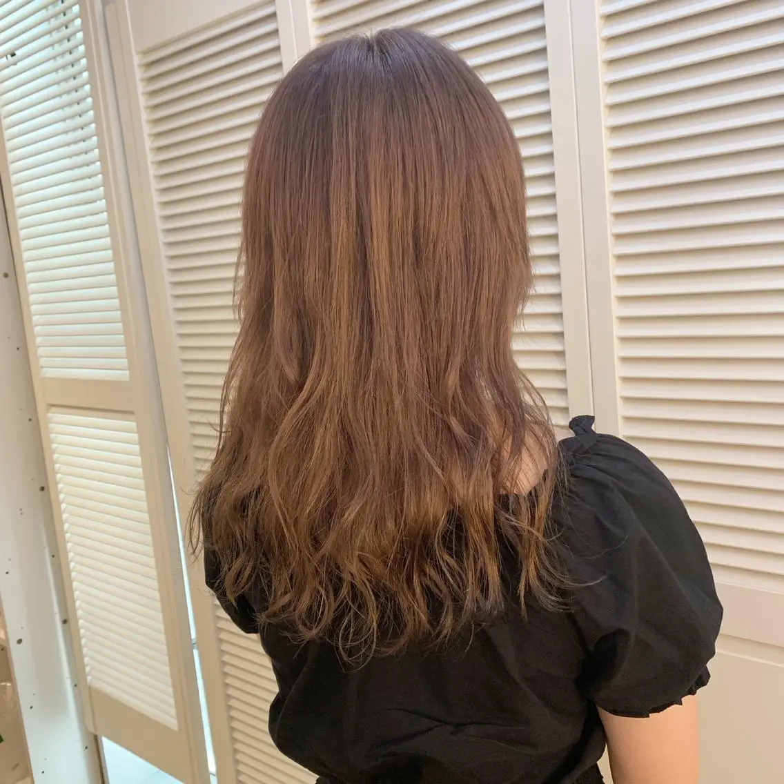 カラー ラベンダーカラー 天野 利咲のヘアスタイル