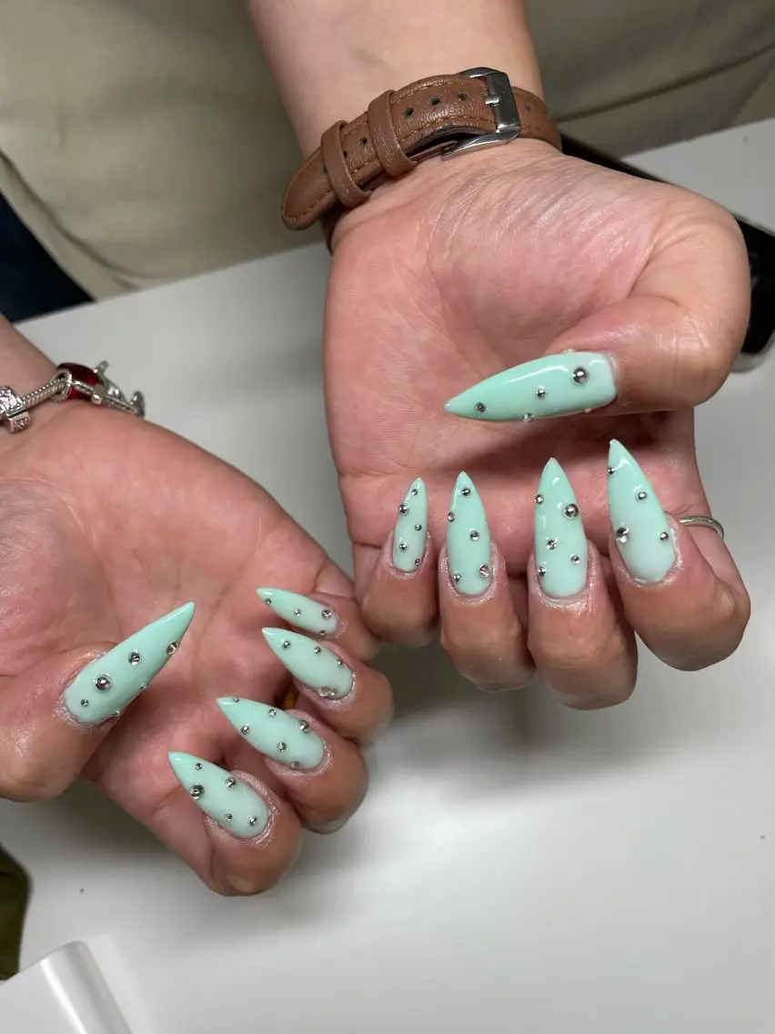 ネイル Siinail🍒 Namiのネイルデザイン