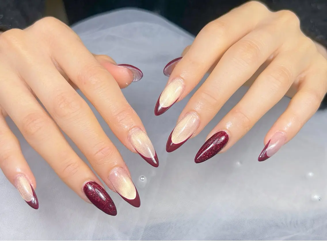 ネイル アートネイル オーロラネイル チークネイル 長さ出し フットネイル Miya _nailのネイルデザイン