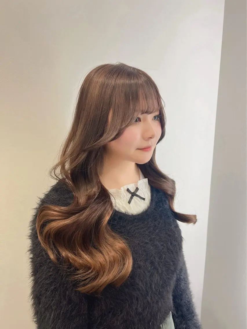 ロング カット ヘアカラー 縮毛矯正/髪質改善/ 透明感カラー/桃谷翼のヘアスタイル