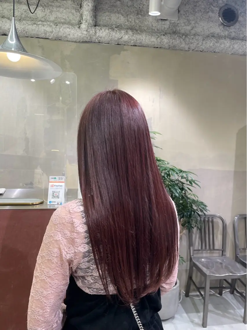ロング カラー 塩貝 幸音のヘアスタイル