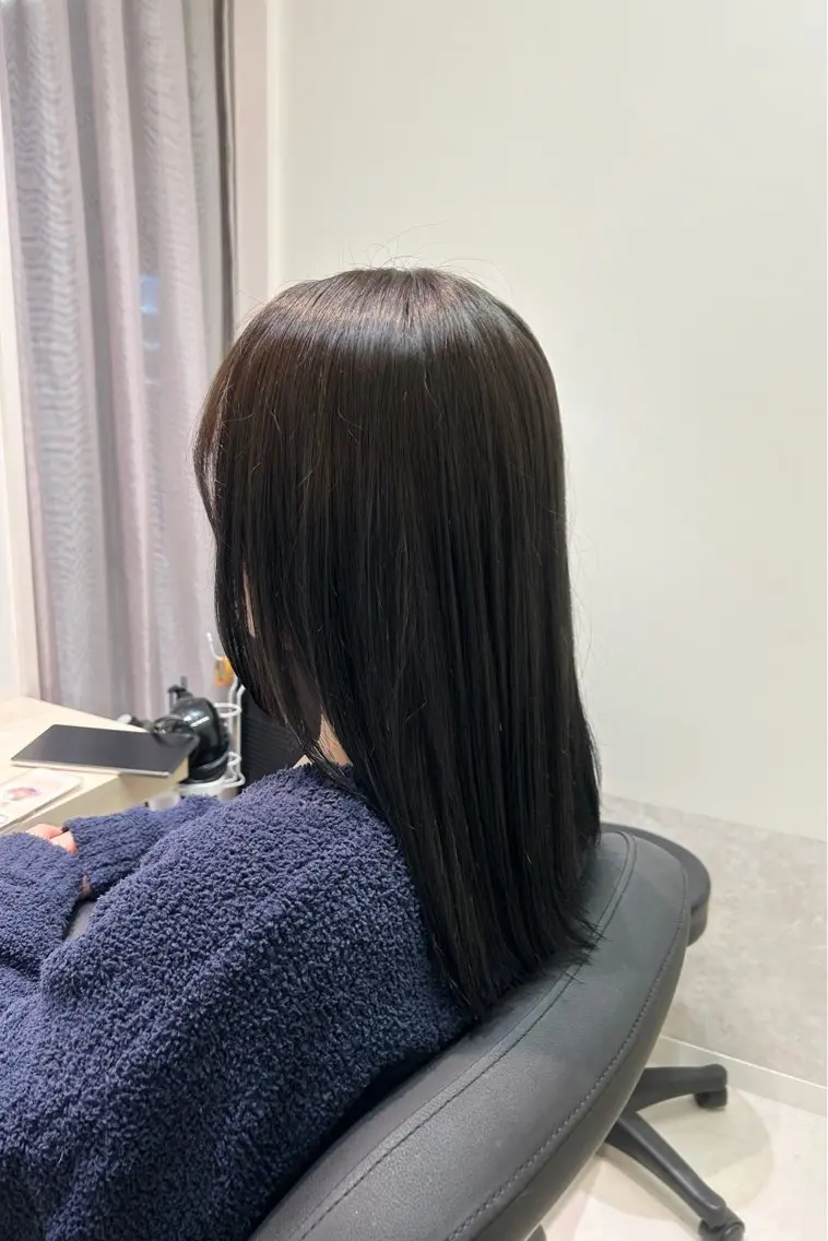 セミロング カラー 黒髪 🌷MIREA🌷 LUANA 難波店のヘアスタイル