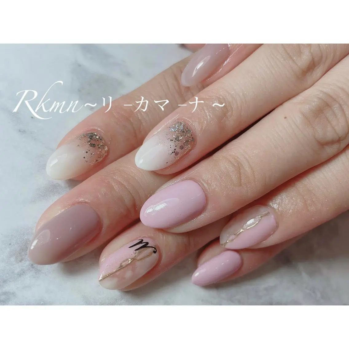 ネイル アートネイル ラメ(グリッター) ミラーネイル ニュアンスネイル ピンク ハンドネイル フットネイル ハンドケア Rkmn ~リ-カマ-ナ~のネイルデザイン