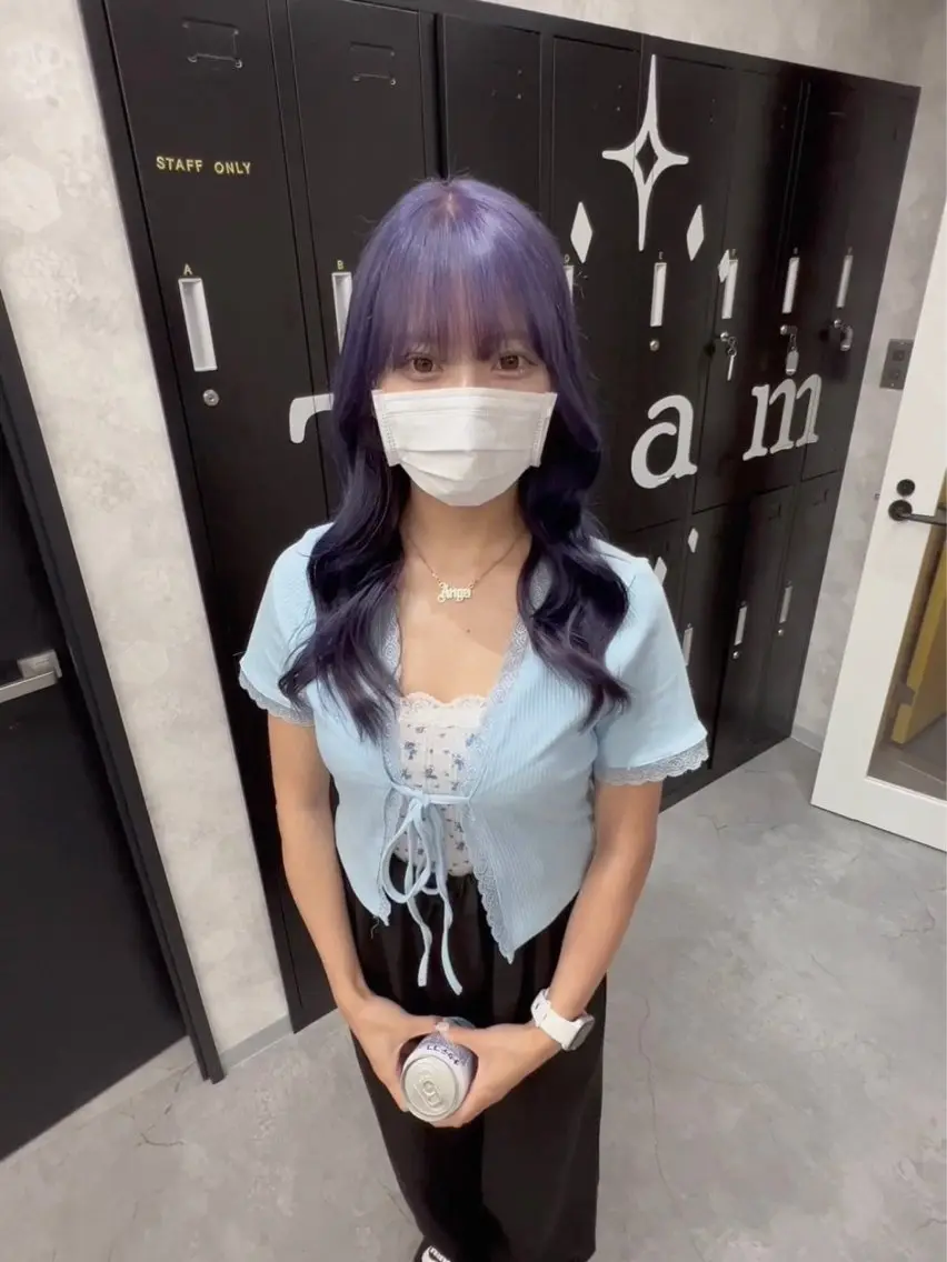 セミロング カラー アッシュ アッシュグレー ベージュカラー ブリーチ ブロンド ヘアカラー トリートメント 【きらめき屋さん🎀 ハイトーン大和🎀】のヘアスタイル