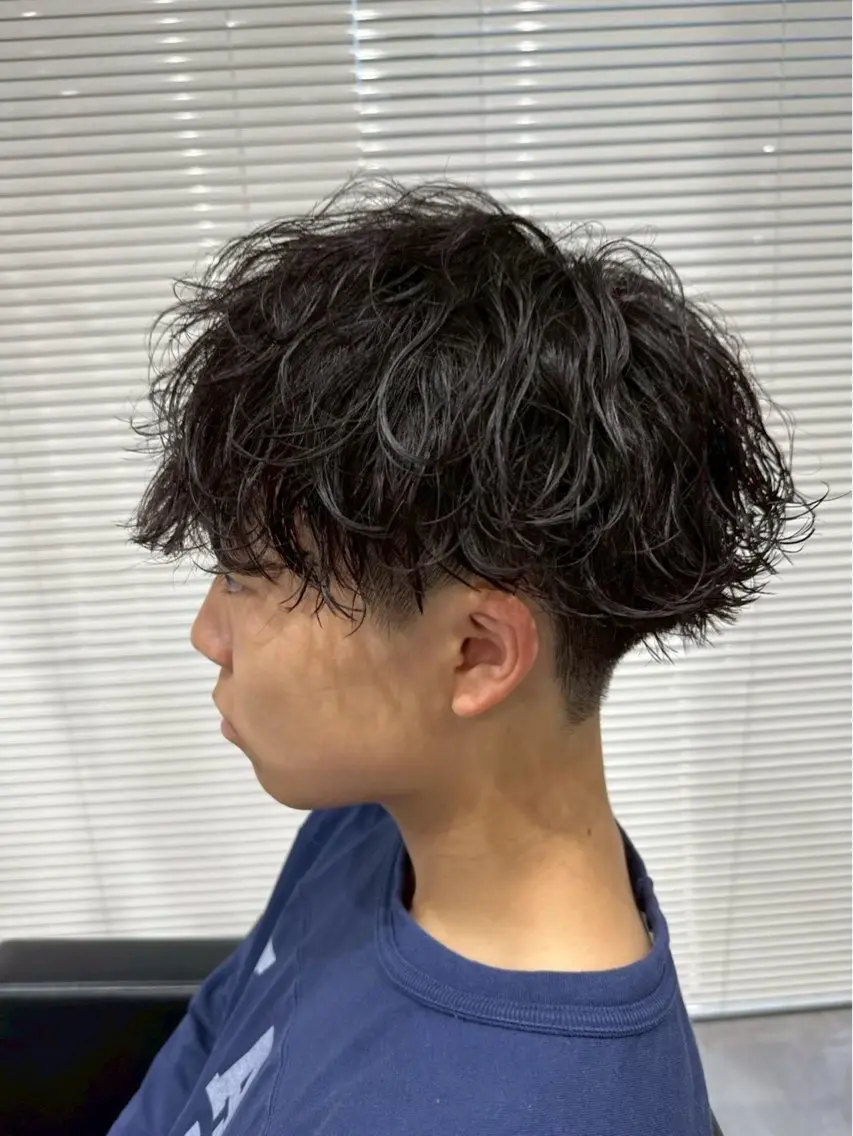 パーマ メンズ メンズパーマ ツイストスパイラルパーマ スパイラルパーマ 金子 遥人のヘアスタイル