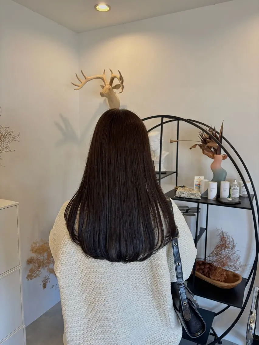 カラー ヘアカラー 牧野 花夏のヘアスタイル