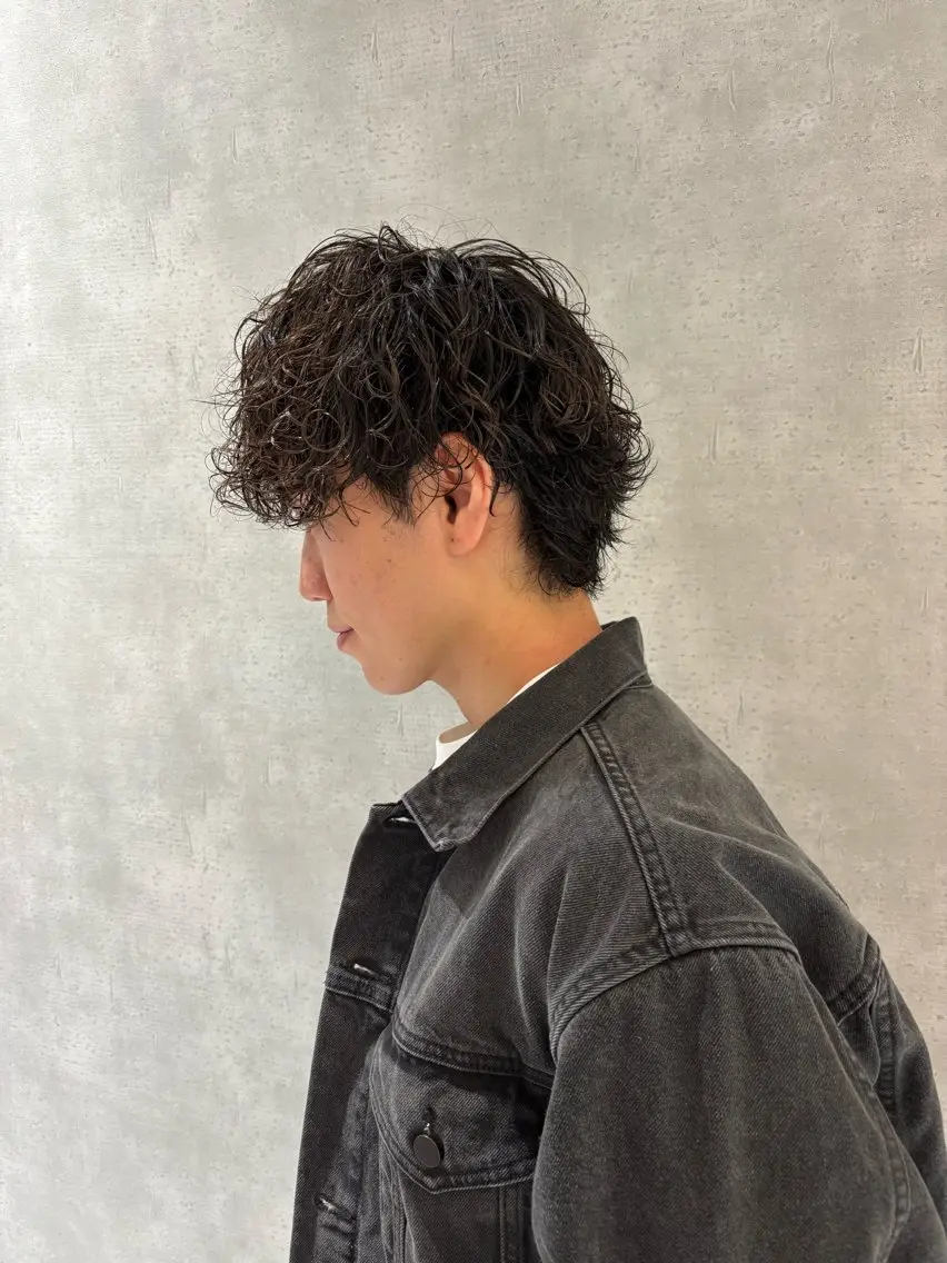 ショート パーマ メンズ 波巻きパーマ カット パーマ 宮嶋 勇輔のヘアスタイル