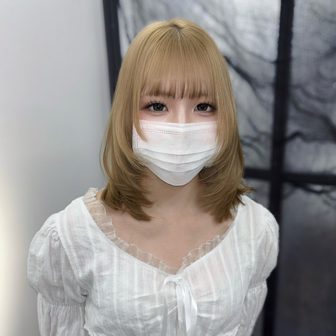 ミディアム カット Ren. 🦋デザインカラーのヘアスタイル