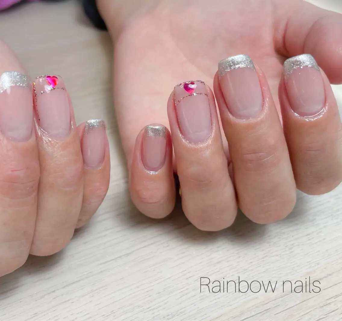 ネイル フレンチネイル ハンドネイル Rainbow nailsくろちゃんのネイルデザイン