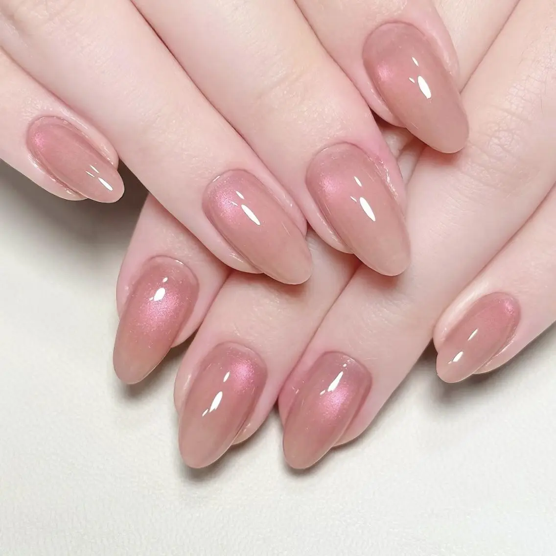 ネイル ハンドネイル H&B Miaのネイルデザイン