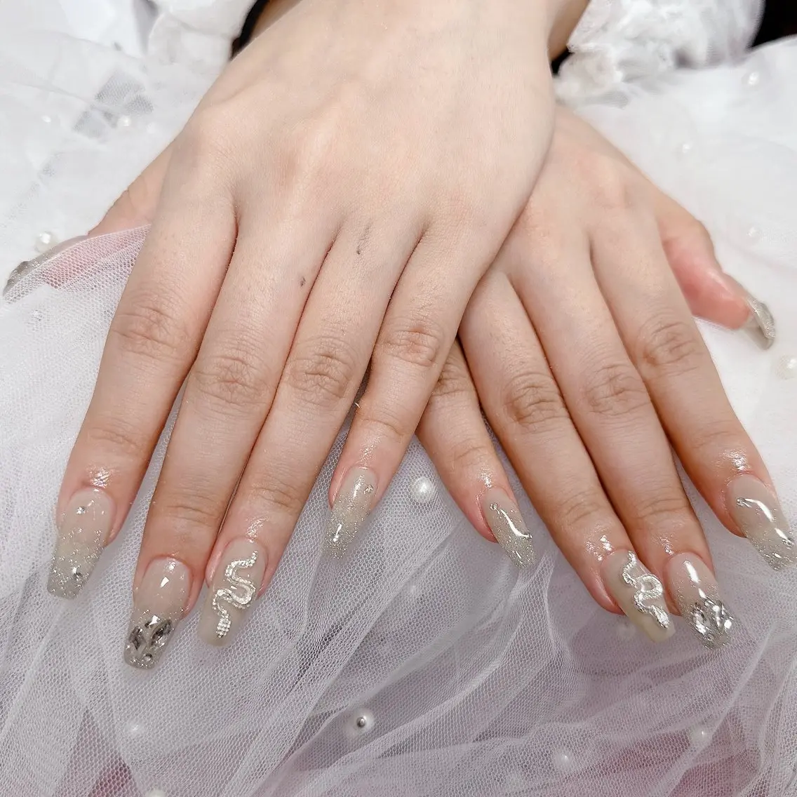 ネイル ハンドネイル 大久保YISnail スカルプ専門店のネイルデザイン