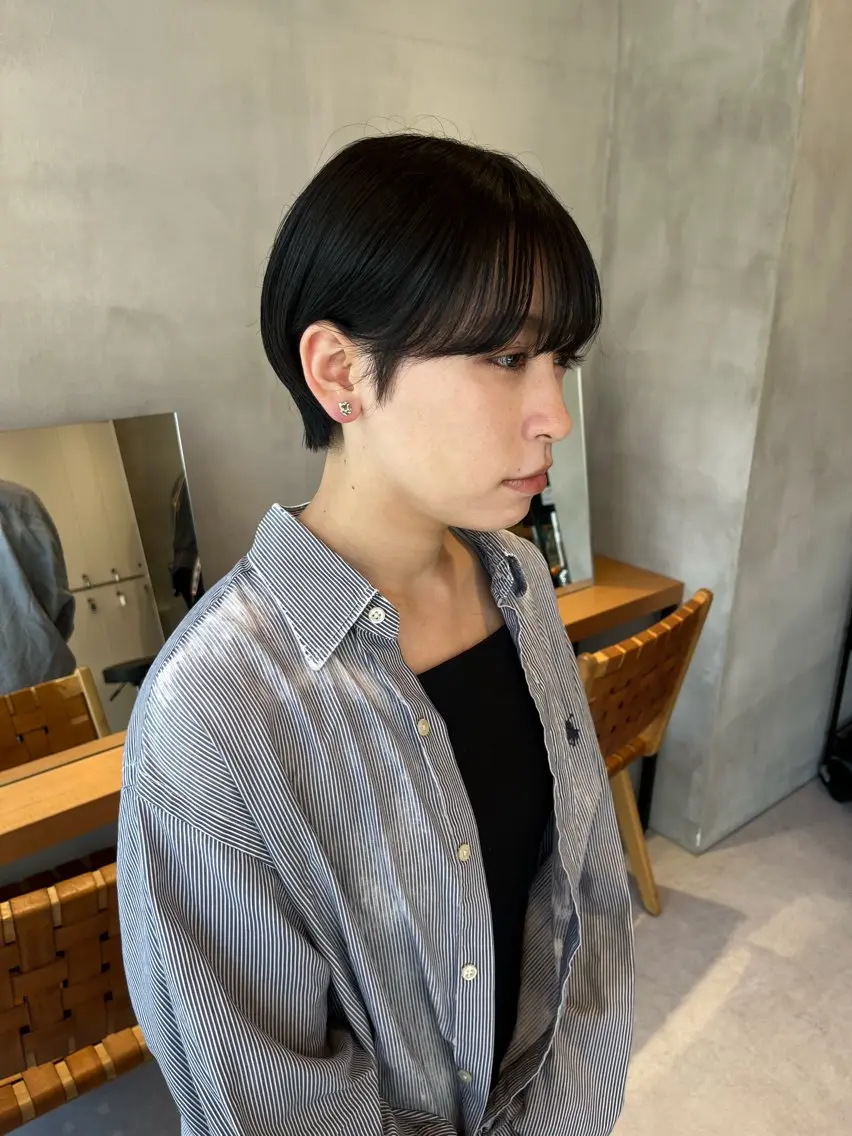 ショート 縮毛矯正ボブ&顔まわ レイヤー♡TOMOEのヘアスタイル