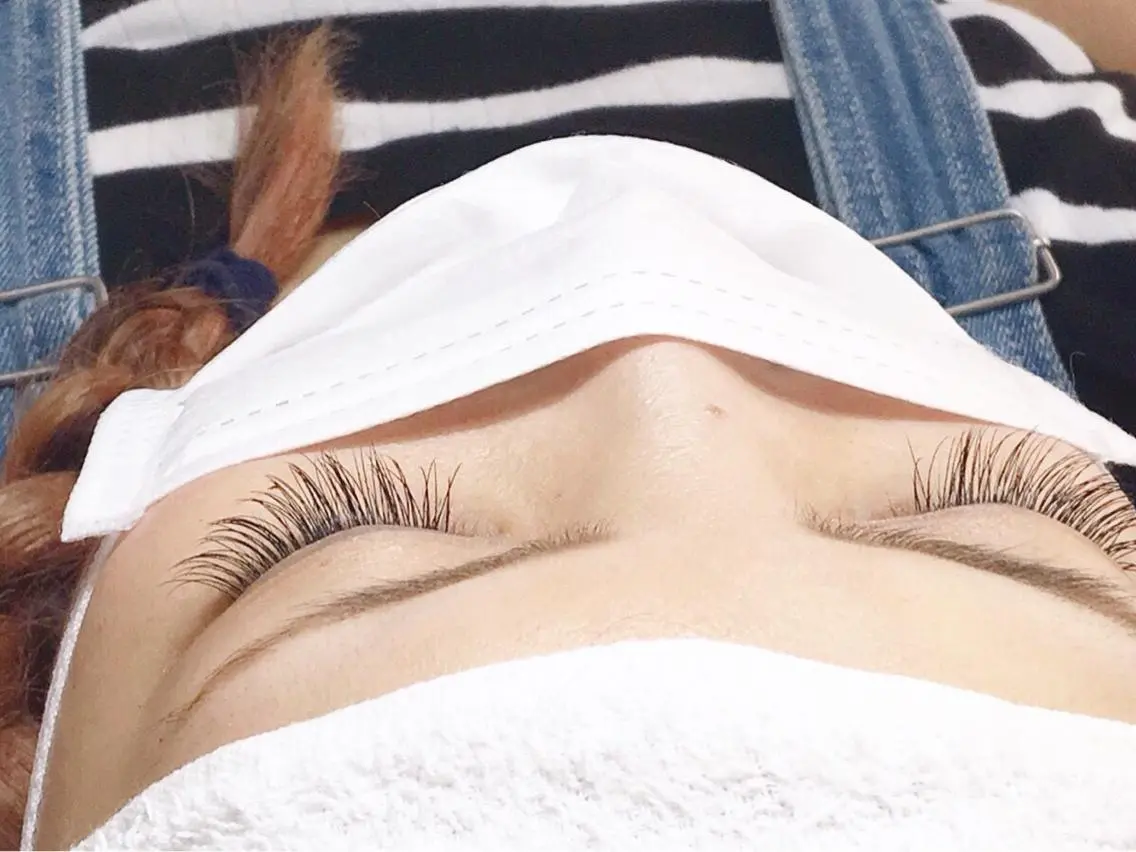 ミディアム カラー パーマ ヘアアレンジ メンズ キッズ ネイル マツエク・マツパ マツエク brille ~eyelash~のヘアスタイル