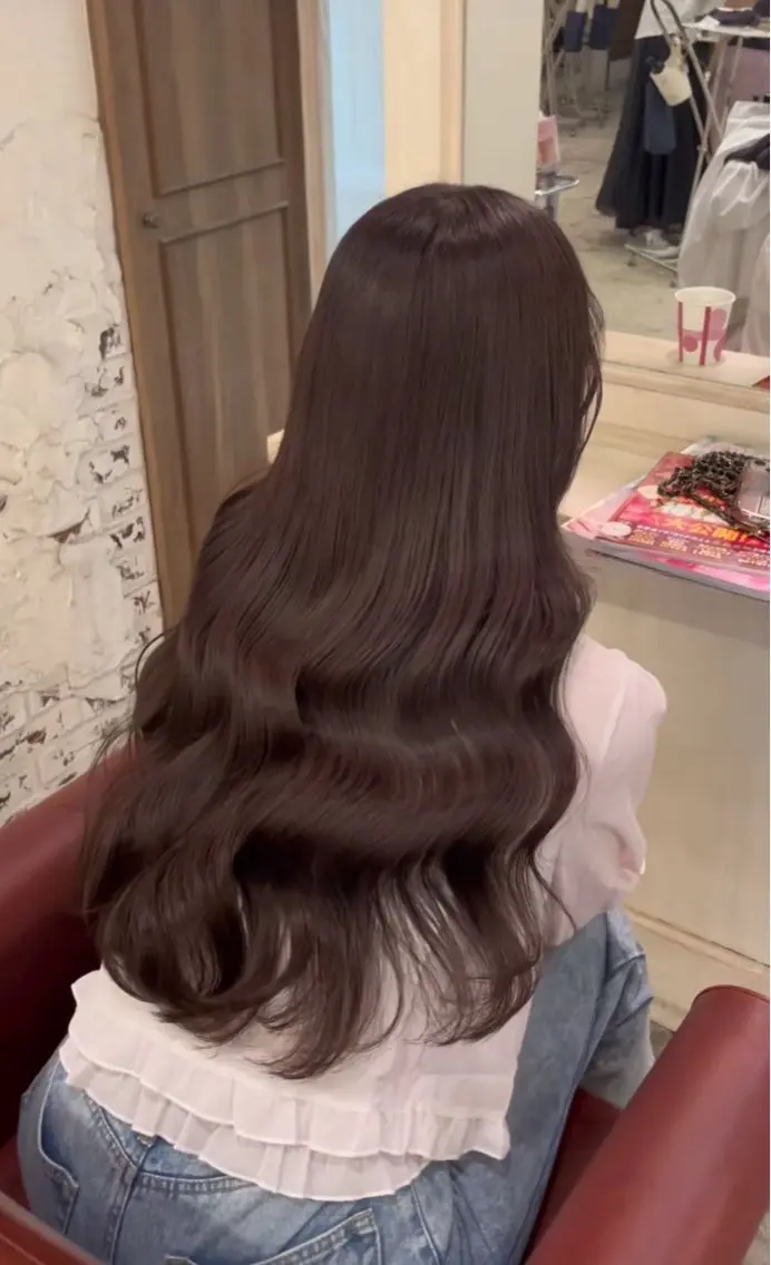 カラー ブラウンカラー ピンクカラー ヤマグチ ナナミのヘアスタイル
