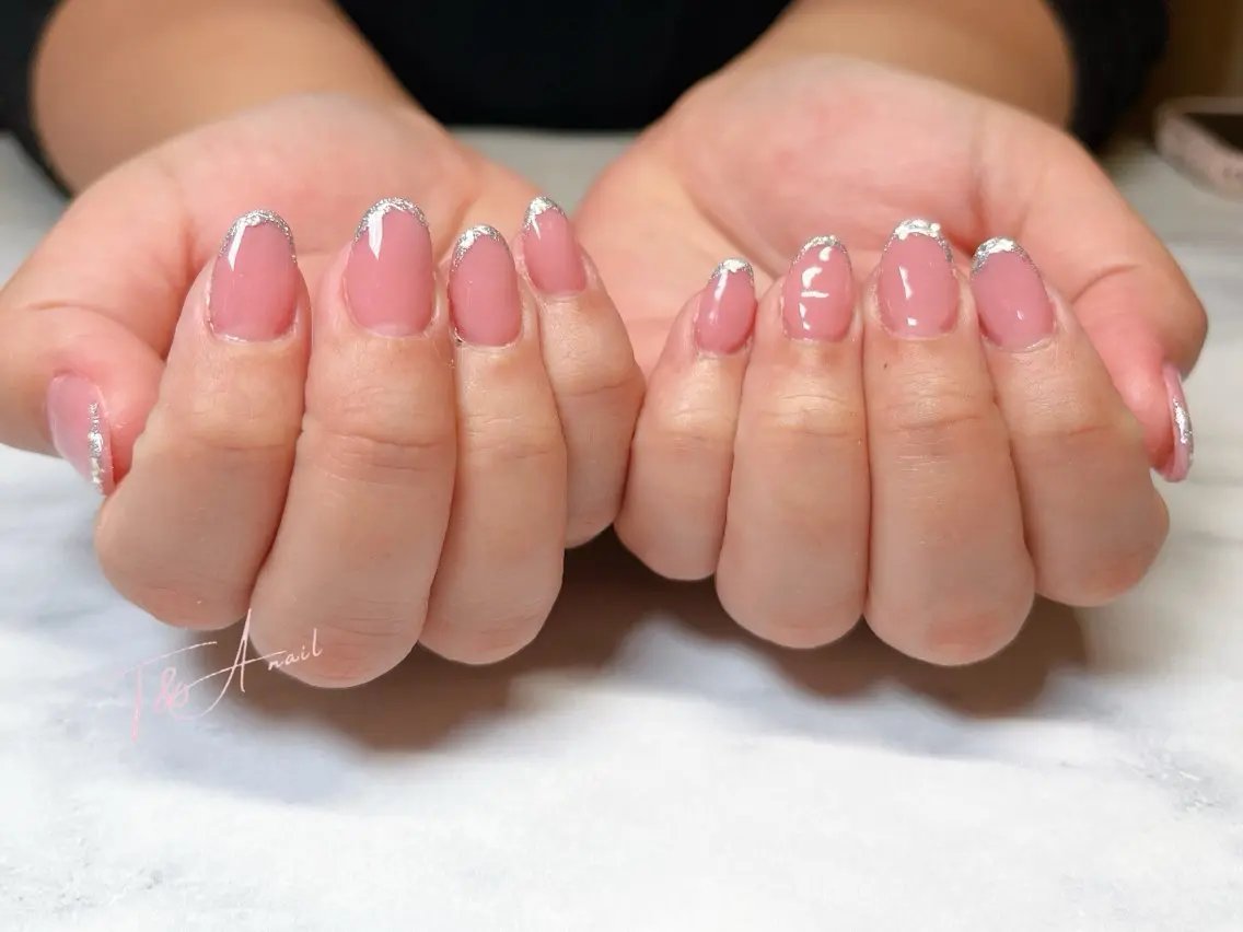 ネイル フレンチネイル ジェルネイル ガラスフレンチ オフィスネイル スカルプネイル T&A nailのネイルデザイン