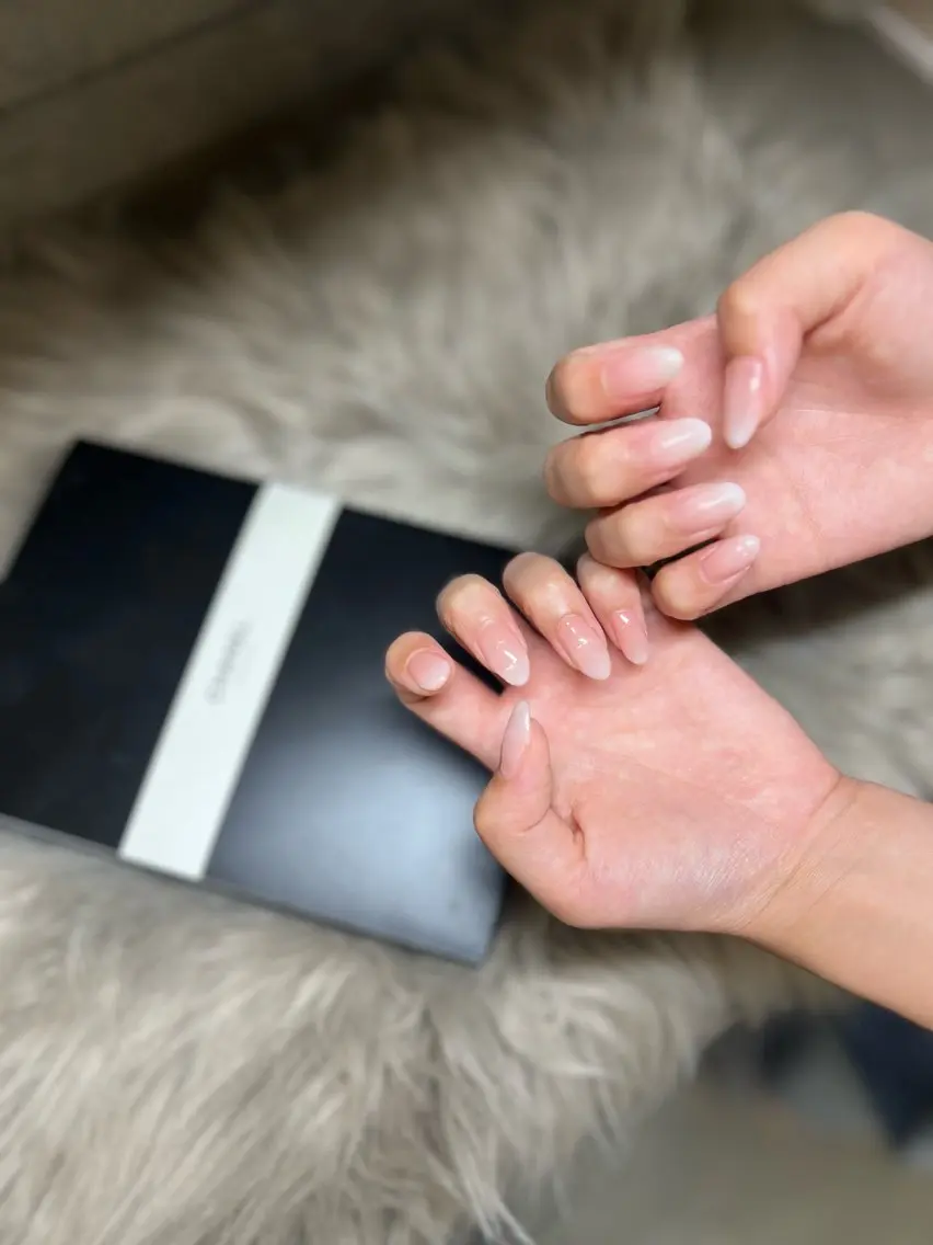 ネイル グラデーション nails Lazosのネイルデザイン