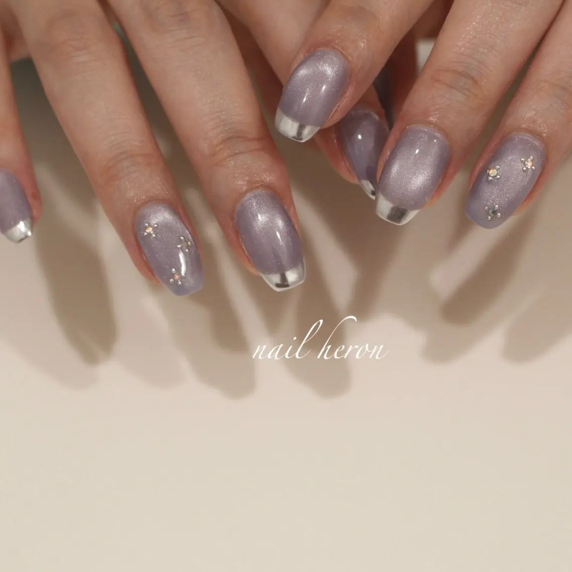 ネイル フレンチネイル ミラーネイル ハンドネイル saki_ nail heronのネイルデザイン