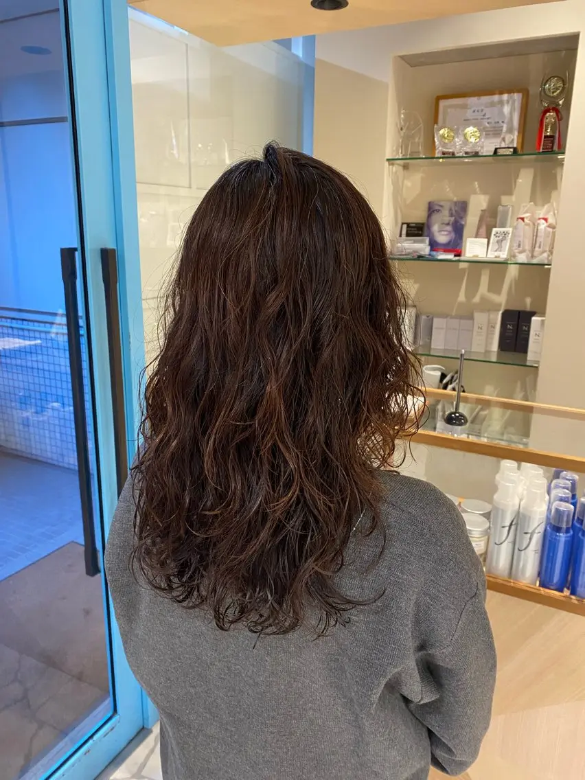 セミロング パーマ カット パーマ 三代 ゆりあのヘアスタイル