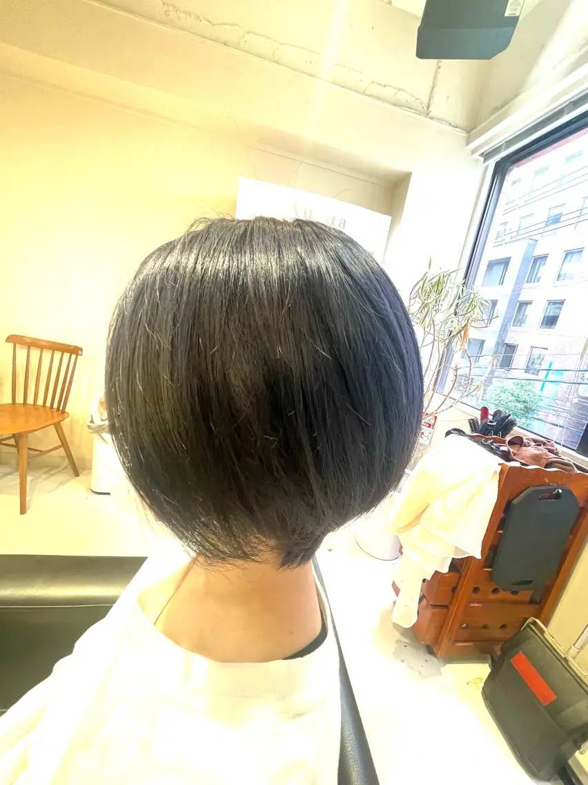 ショート カラー NINE+/代表 ブリーチ特化型サロンのヘアスタイル