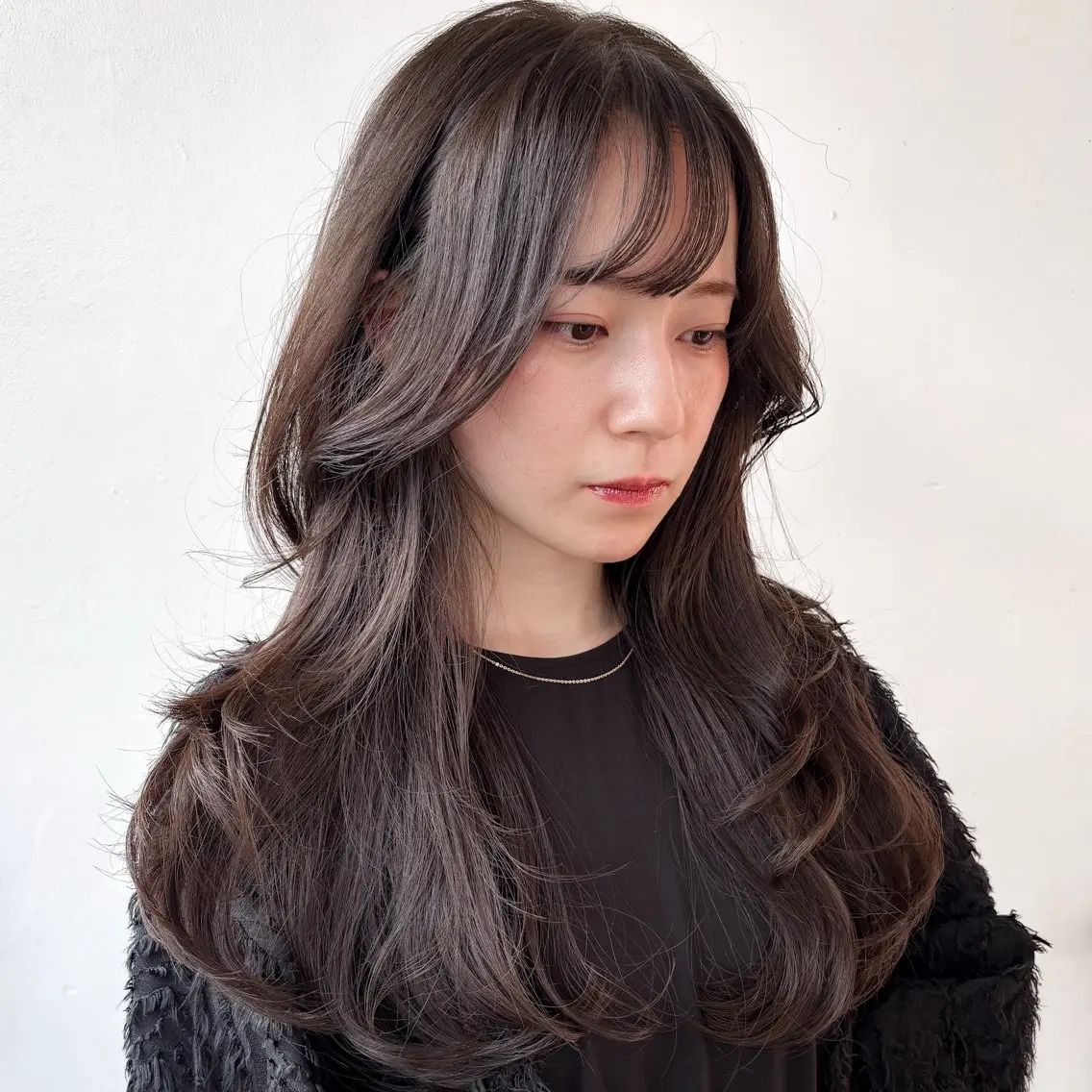 ミディアム カラー 艶カラー🫧 猿渡 響のヘアスタイル