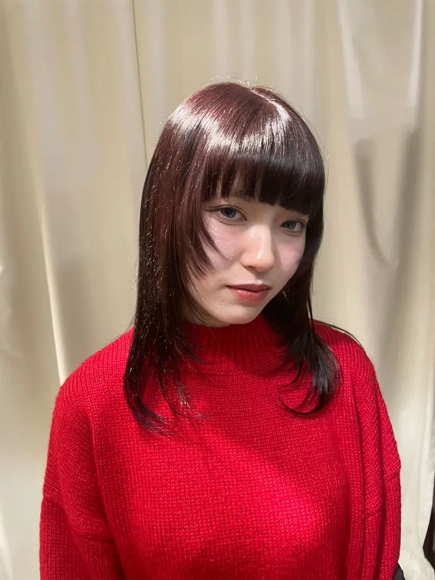 セミロング カラー ブリーチ ダブルカラー ブリーチなしカラー 久我 彩音のヘアスタイル