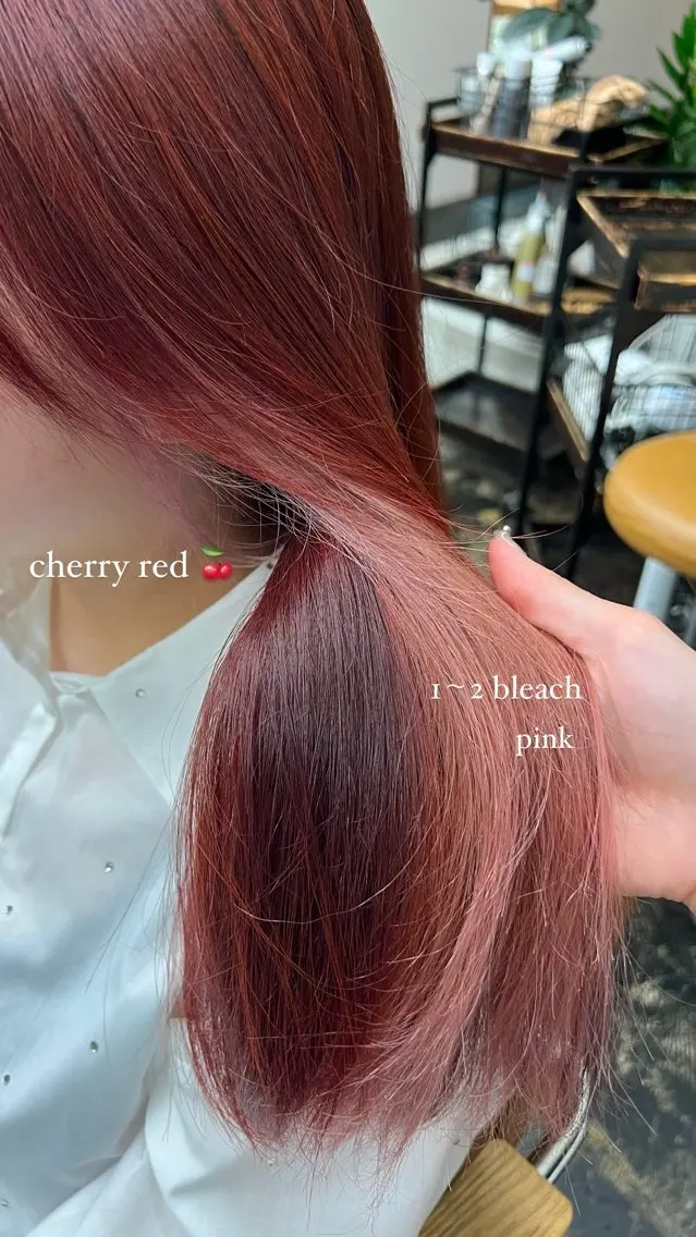 セミロング カラー ヘアカラー ミディアムレイヤー/ 艶カラー🎀 emiのヘアスタイル