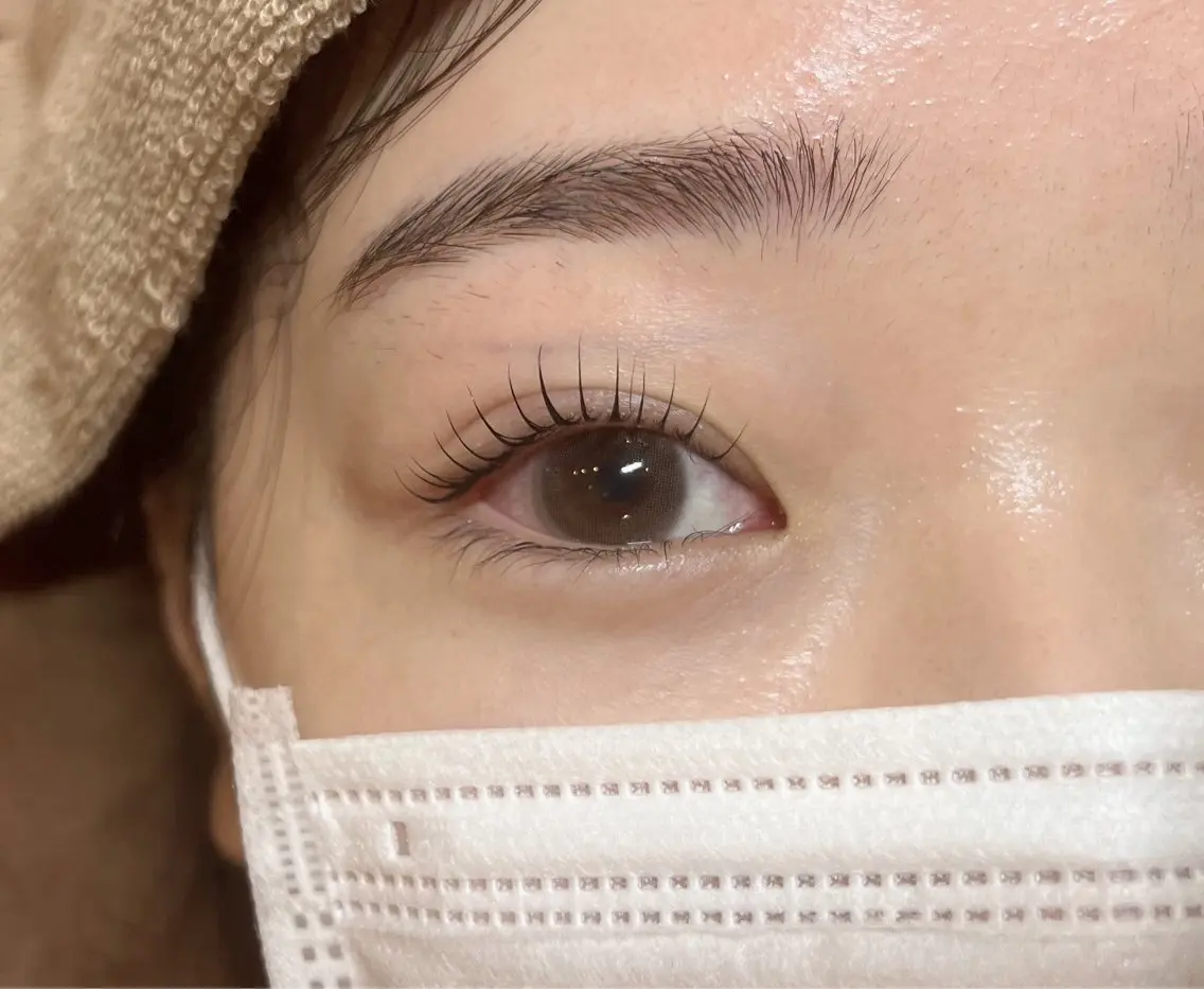 マツエク・マツパ nicott lash草下の眉毛・アイブロウイメージ