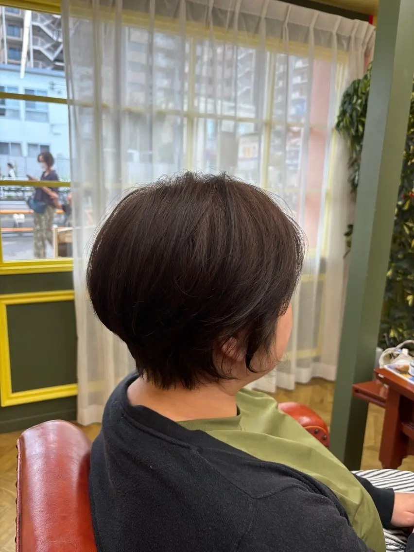 ショート カラー ベージュカラー オリーブベージュ くびれヘア ショートヘア カット ヘアカラー ショート/カラー /メンズヘア/魁人のヘアスタイル