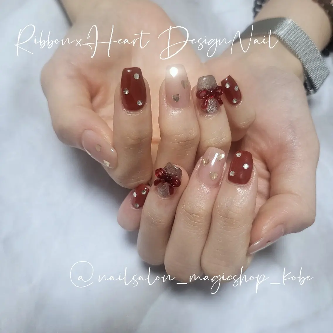 ネイル ボルドー ブラウン ジェルネイル ゴールド ハート ハンドネイル Nailsalon MagicShopのネイルデザイン