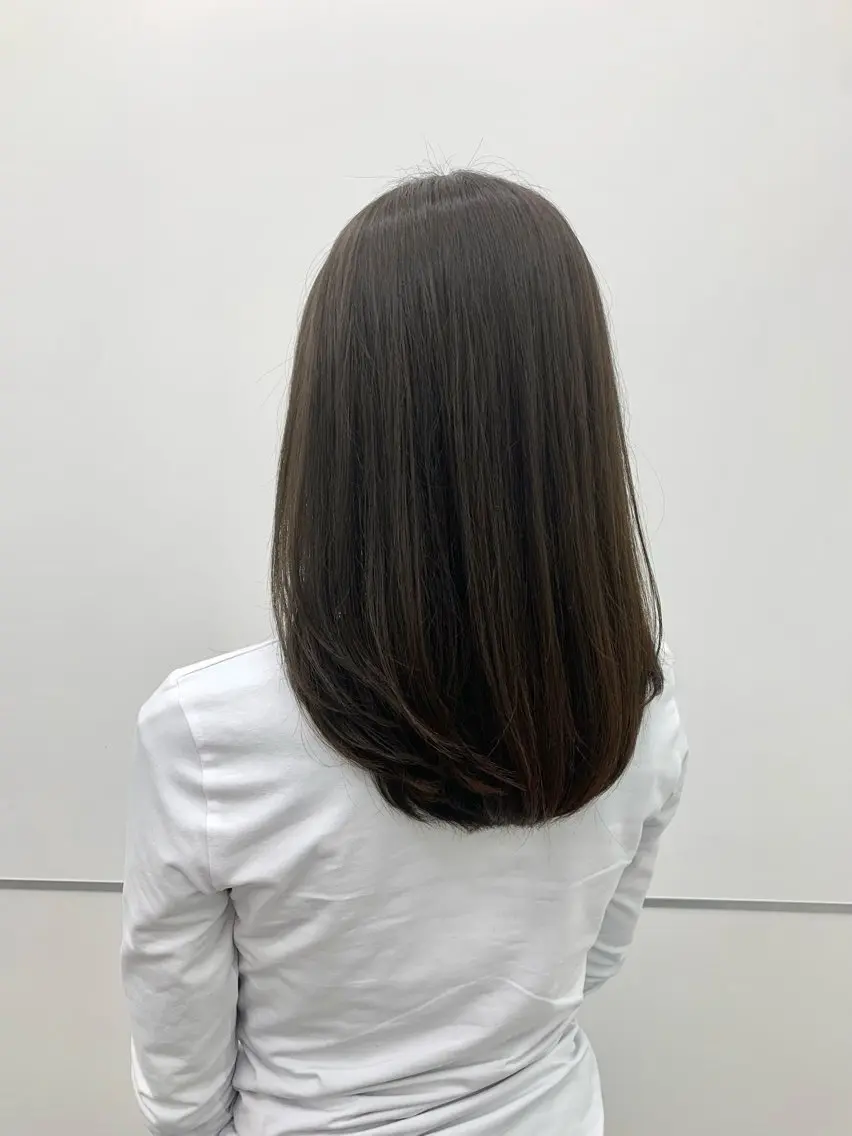 ミディアム カラー アッシュ アッシュグレー アッシュグレージュ グレージュ カット ヘアカラー トリートメント 本格ヘッドスパ🌿 ×ヘア 佐藤のヘアスタイル