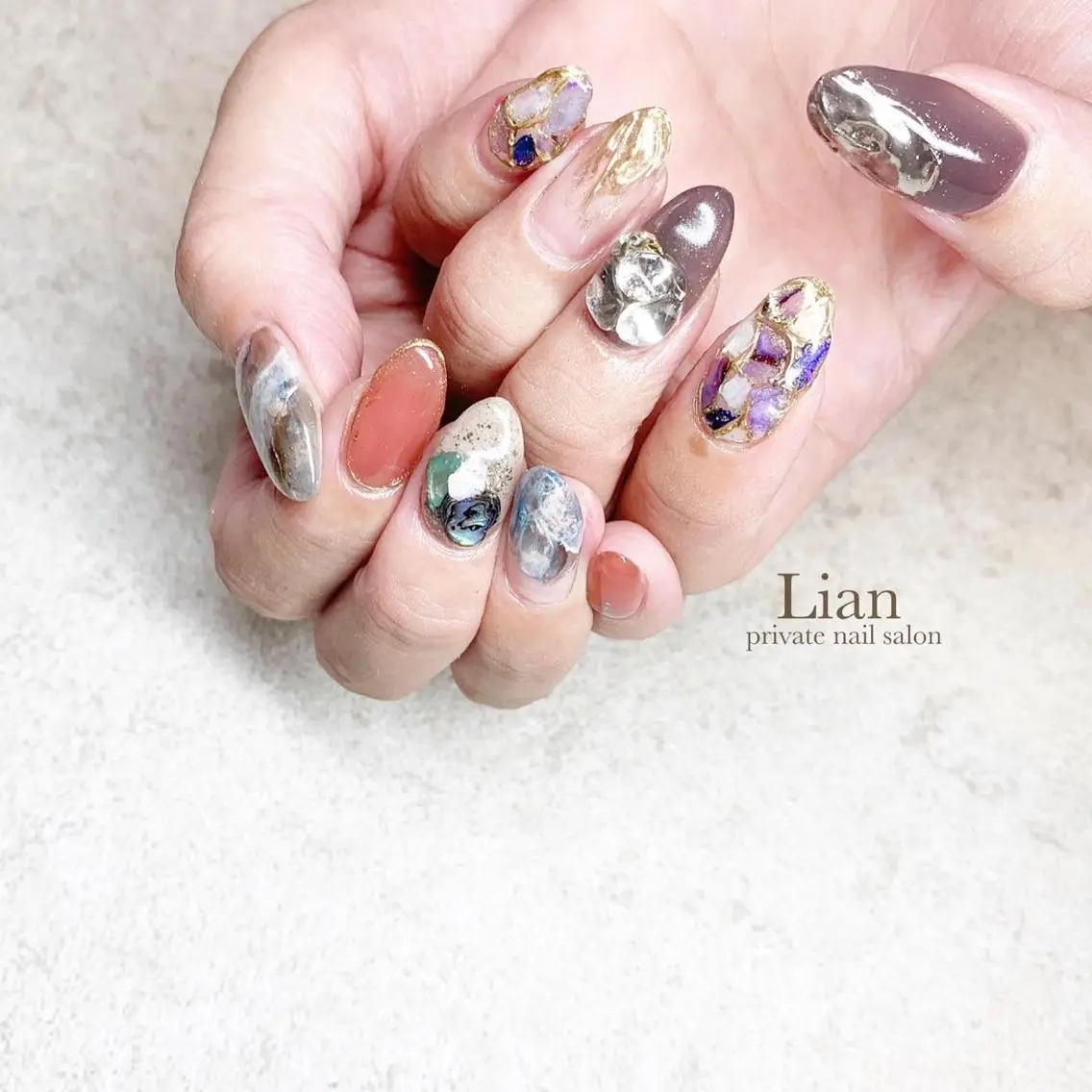 ネイル 大理石ネイル(マーブル) ミラーネイル ニュアンスネイル 夏ネイル nailsalon Lenoaのネイルデザイン