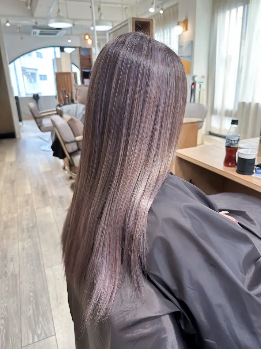 ミディアム カラー ブリーチカラー🫧 森　凪沙のヘアスタイル