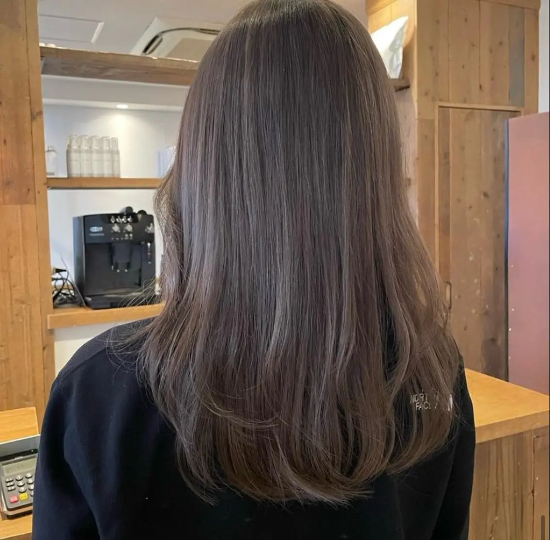 セミロング 今 ちあきのヘアスタイル