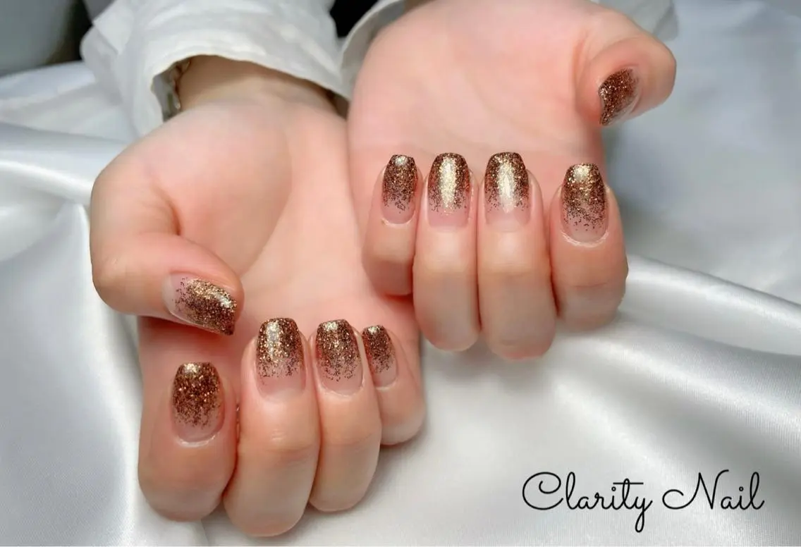 ネイル グラデーション ラメ(グリッター) ラメグラデーション ハンドネイル Clarity Nailのネイルデザイン