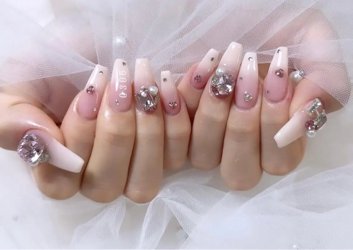 ネイル アートネイル フレンチネイル ジェルネイル ニュアンスネイル オフィスネイル ハンドネイル Jenn Nail Shinokuboのネイルデザイン