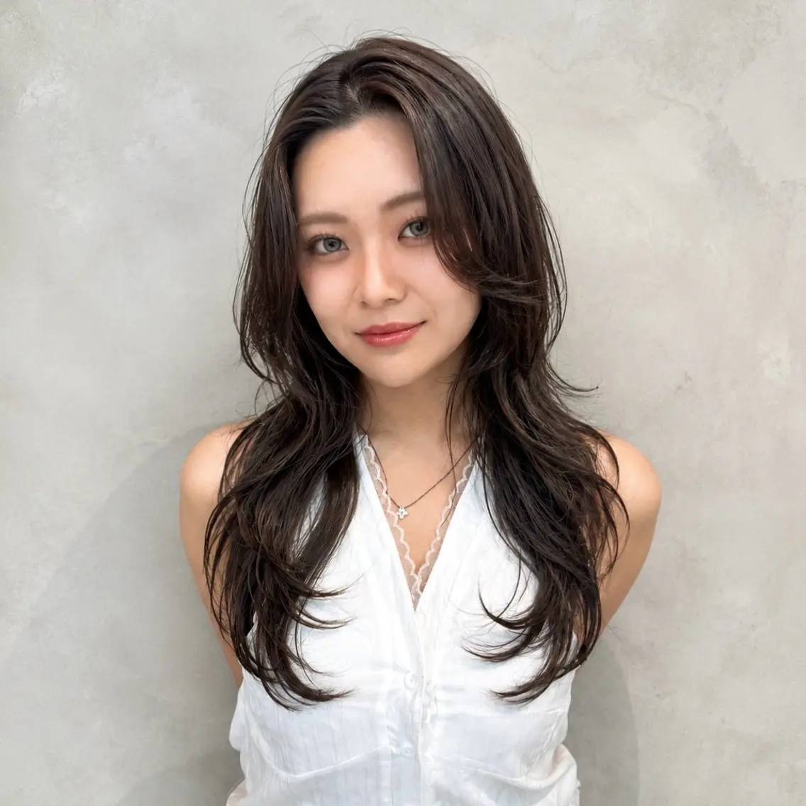 ロング カラー 透明感カラー ハッシュカット レイヤーカット カット ヘアカラー トリートメント 遠藤惟斗/渋谷/ 透明感カラーのヘアスタイル