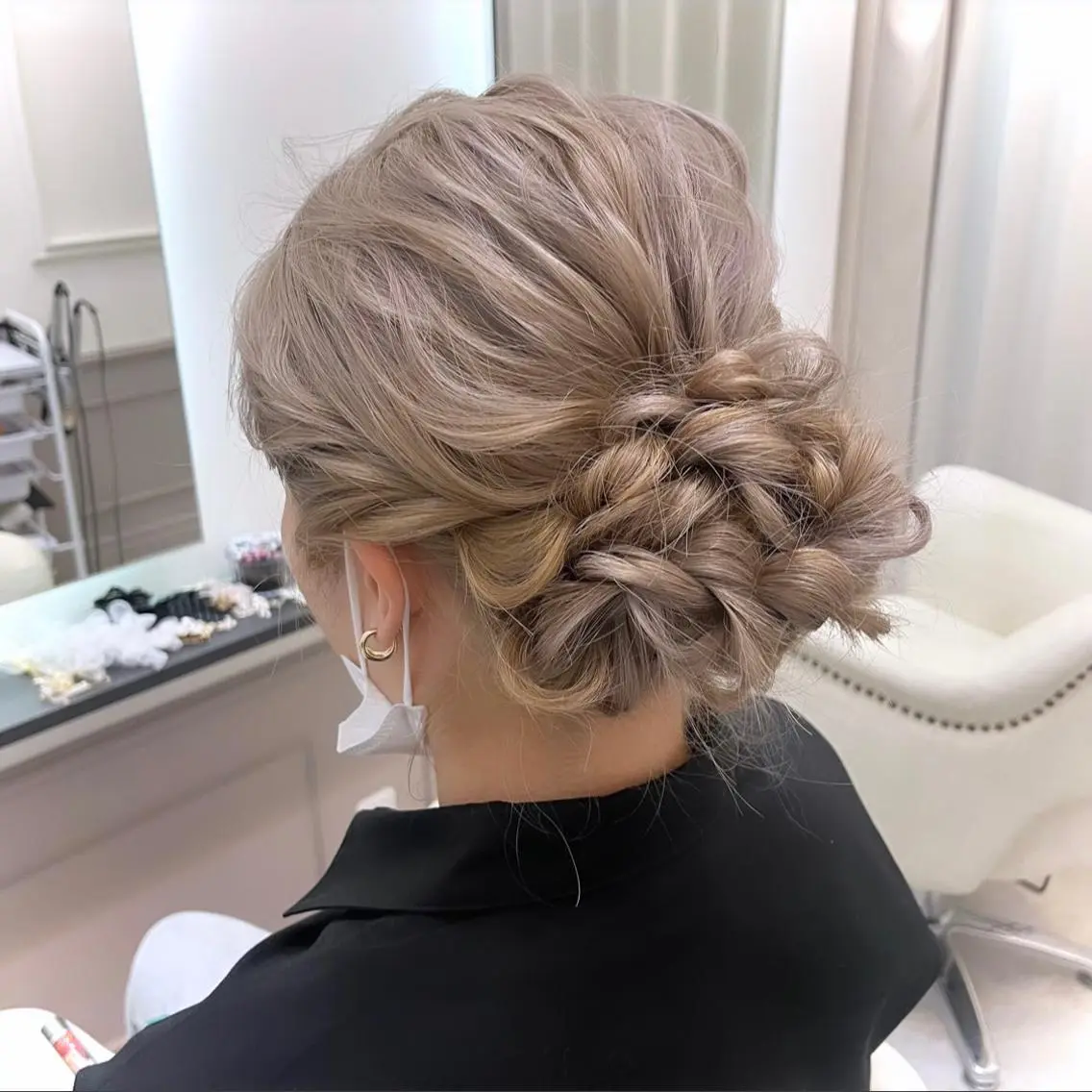 ロング ヘアアレンジ 結婚式・ブライダル ヘアセット lien ヒジリのヘアスタイル